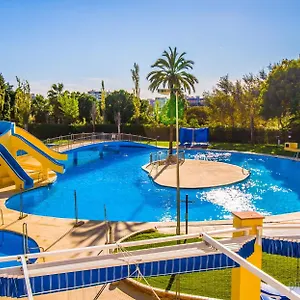https://135-jpiter-apartamentos-estudio-piscina-playa-a-600-metros.es-andalucia.com