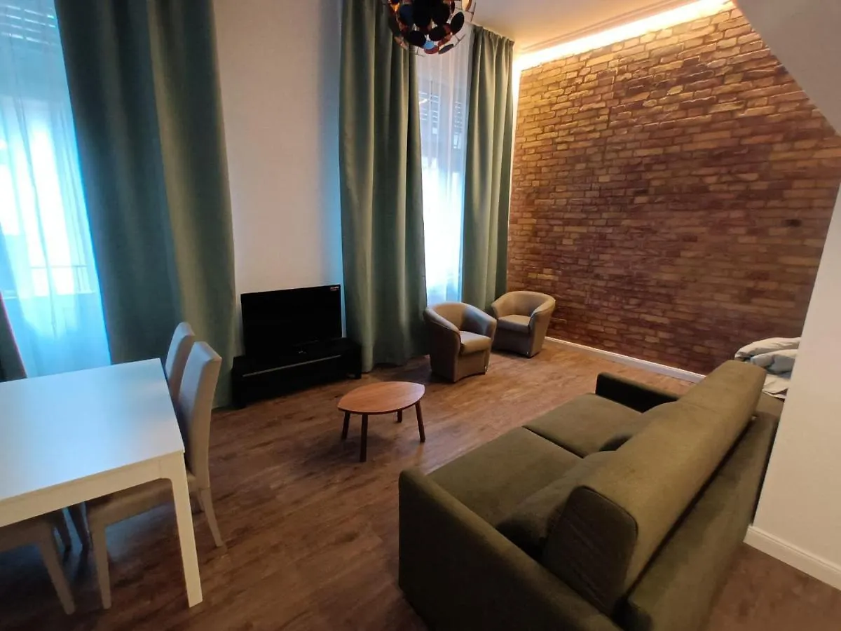 Duna River Shining Apartments Budapest